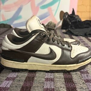 Nike Woman’s  Brown and Cream Sneakers